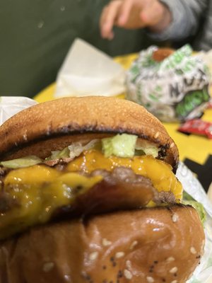 Jerrell's BETR BRGR by null