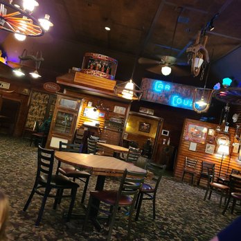 The State Line - Inside dinning area. - Barbeque Near Me - El Paso, Texas The State Line - Inside dinning area. - Barbeque Near Me - El Paso, Texas