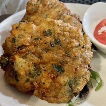 Bosphorous - Dr Phillips - Pan Fried Zucchini Patties with a creamy twist - Turkish Near Me - Orlando, Florida Bosphorous - Dr Phillips - Pan Fried Zucchini Patties with a creamy twist - Turkish Near Me - Orlando, Florida