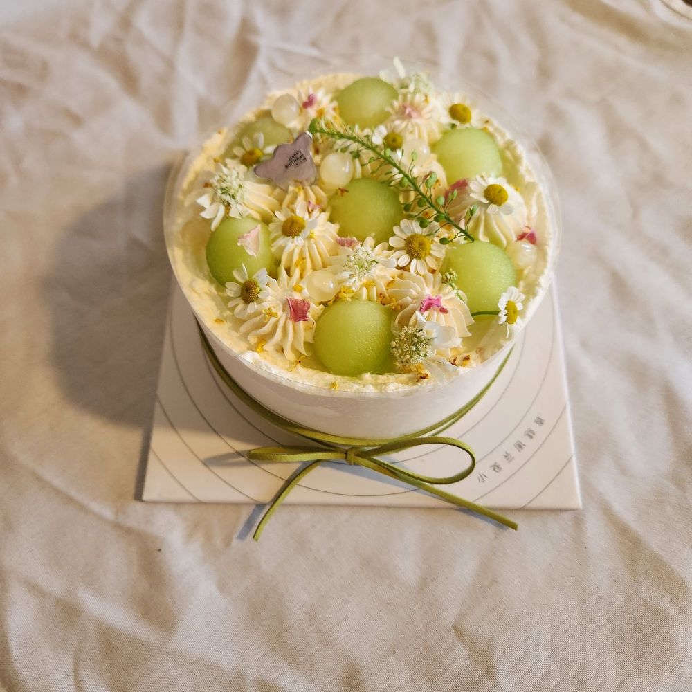 Freesia Cake - Custom Cakes Near Me - Alhambra, California Freesia Cake - Custom Cakes Near Me - Alhambra, California