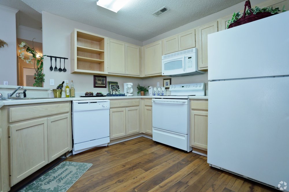 Inverness - property management company in Tuscaloosa, AL