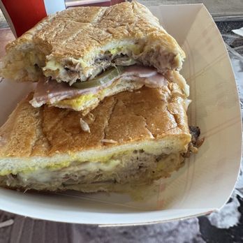 Havana Dreamers Cafe - Cuban Sandwich - Cuban Near Me - Trinity, Florida Havana Dreamers Cafe - Cuban Sandwich - Cuban Near Me - Trinity, Florida