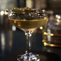Barroom - Dirty martini