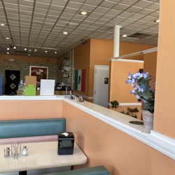 El Ranchito Mexican Restaurant - Inside view of dining area