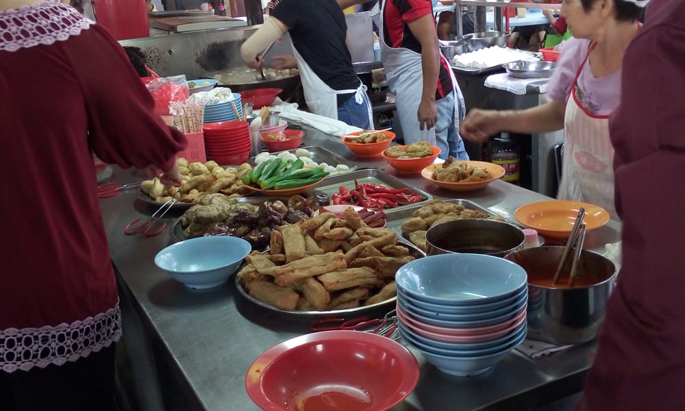 CHUNG HWA STREET YONG TAU FU Updated September 2024 Jalan Sultan