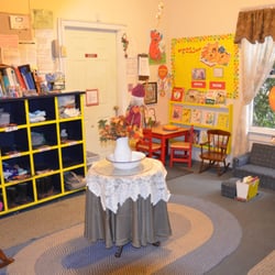 Taylor Children's - Entrance/ Cubby Room
