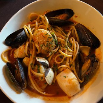 Cucina Rustica - Linguine Seafood Cioppino - Italian Near Me - Sedona, Arizona