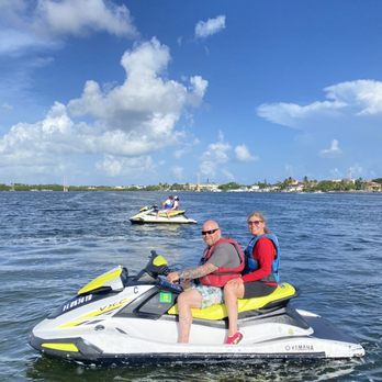 Barefoot Billy's - I'm on a jet ski...in the freaking ocean! Awesome. - Rafting/Kayaking Near Me - Key West, Florida Barefoot Billy's - I'm on a jet ski...in the freaking ocean! Awesome. - Rafting/Kayaking Near Me - Key West, Florida