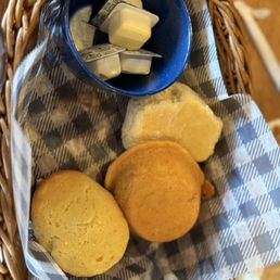 Cornbread & Buttermilk Biscuits Cornbread & Buttermilk Biscuits