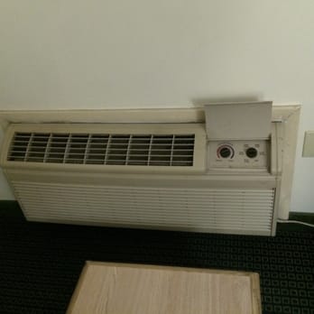 Super 8 by Wyndham Monticello - Ac/ Heater - Hotels Near Me - Monticello, New York Super 8 by Wyndham Monticello - Ac/ Heater - Hotels Near Me - Monticello, New York