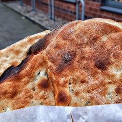 Herai / Baba Lahmacun - Unten mit Kartoffel, oben aromtisch-pikant mit Gemüse. (01/2021)