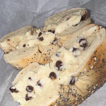 The Bagel Shop - Everything bagel w/ chocolate chip cream cheese - Bagels Near Me - New York, New York The Bagel Shop - Everything bagel w/ chocolate chip cream cheese - Bagels Near Me - New York, New York