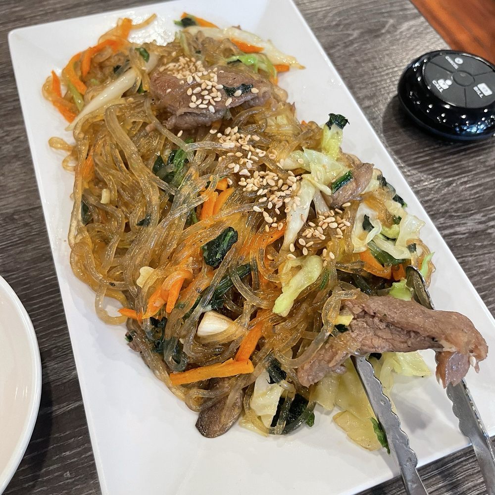 Jab Chae (L) Jab Chae (L)