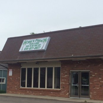 Mo's Place - the front of the restaurant - Pizza Near Me - Commercial Point, Ohio