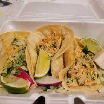 E’Z Taqueria - Chicken tacos - Tacos Near Me - Stroudsburg, Pennsylvania