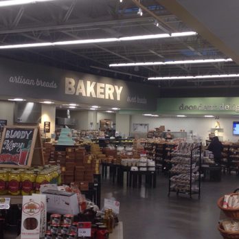 Hy-Vee - Bakery - Grocery Near Me - Oakdale, Minnesota