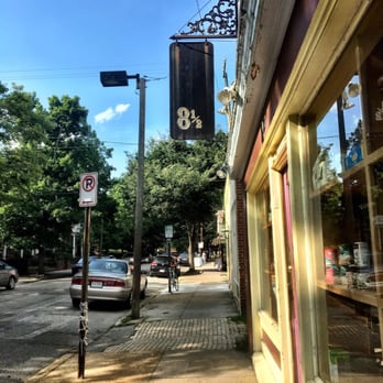 8 1/2 - Signage - Pizza Near Me - Richmond, Virginia