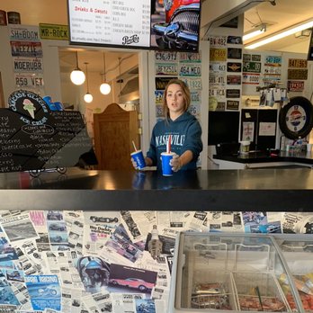Monitor Hot Rod Cafe - No face mask! - Burgers Near Me - Wenatchee, Washington Monitor Hot Rod Cafe - No face mask! - Burgers Near Me - Wenatchee, Washington