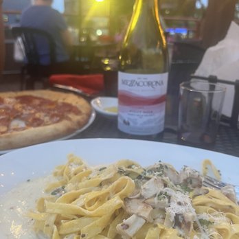Palio Ann Arbor - Alfredo and Pinot Noir - Food Near Me - Ann Arbor, Michigan