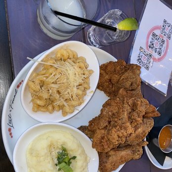 Lost & Found - Cocktail Bars Near Me - Houston, Texas
