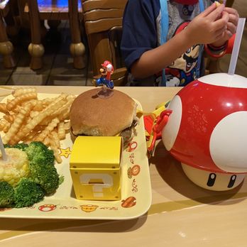Toadstool Cafe - Kids burger meal - Cafes Near Me - Universal City, California Toadstool Cafe - Kids burger meal - Cafes Near Me - Universal City, California