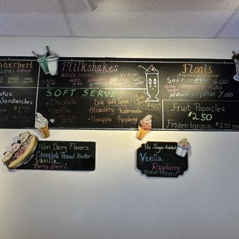 Sundaes On Broadway - Menu - Ice Cream & Frozen Yogurt Near Me - Wind Gap, Pennsylvania Sundaes On Broadway - Menu - Ice Cream & Frozen Yogurt Near Me - Wind Gap, Pennsylvania