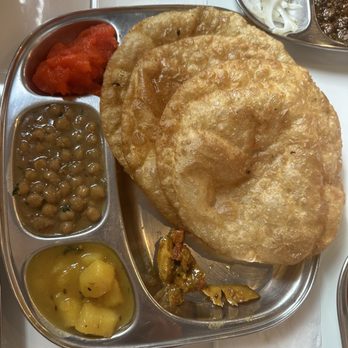 Ghareeb Nawaz - Halal Near Me - Des Plaines, Illinois