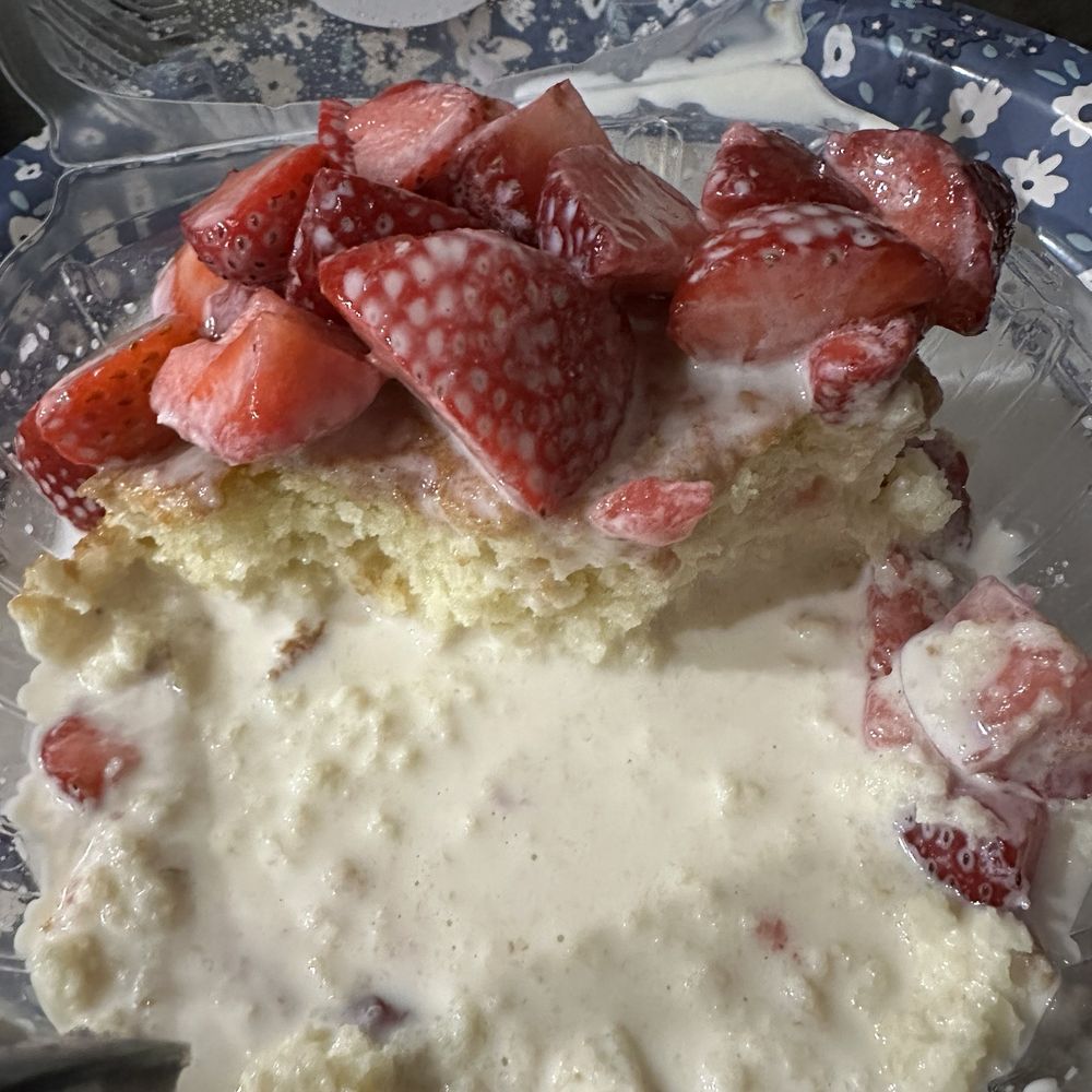 La Paleta - Traditional Tres Leches Cake - Ice Cream & Frozen Yogurt Near Me - Las Vegas, Nevada La Paleta - Traditional Tres Leches Cake - Ice Cream & Frozen Yogurt Near Me - Las Vegas, Nevada