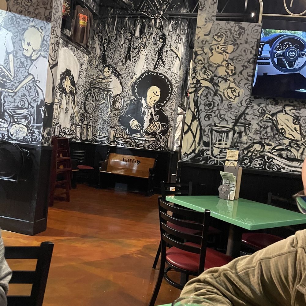 Barrio Tacos Strongsville - Bars Near Me - Strongsville, Ohio