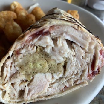 The Banner Bar & Grill - The day after with tots - Sports Bars Near Me - Worcester, Massachusetts