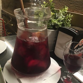 La Bona Sort - Sangria - Tapas Bars Near Me - Barcelona, B La Bona Sort - Sangria - Tapas Bars Near Me - Barcelona, B