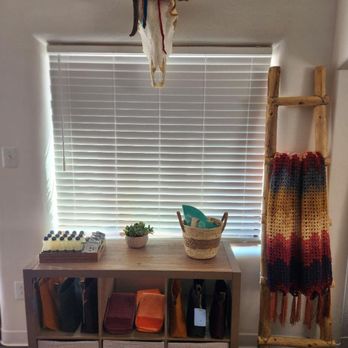 Yarning - Knitting Supplies Near Me - Albuquerque, New Mexico