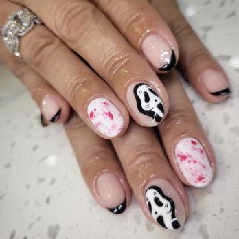 Mia Salon Suite - Hair Salons Near Me - Miami, Florida