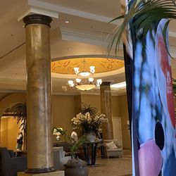 DoubleTree Suites by Hilton Hotel Anaheim Resort - Lobby area