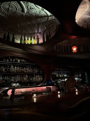 Bar Raval by null