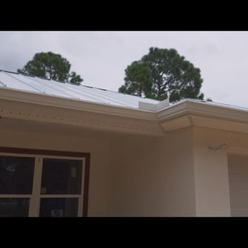 A Team Seamless Gutters - Just one corner of the gutters. - Gutter Services Near Me - Winter Haven, Florida