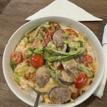 The Deep - Shrimp and grits - Seafood Near Me - Hampton, Virginia The Deep - Shrimp and grits - Seafood Near Me - Hampton, Virginia