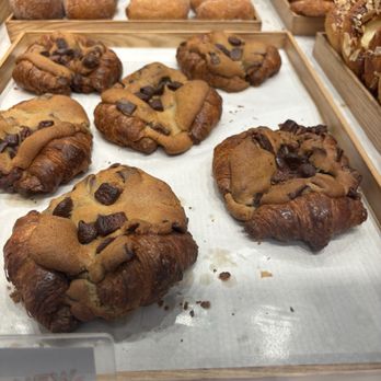 Paris Baguette - Chunky hunky cookies - Bakeries Near Me - Scottsdale, Arizona Paris Baguette - Chunky hunky cookies - Bakeries Near Me - Scottsdale, Arizona
