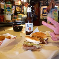 Ice House Tavern