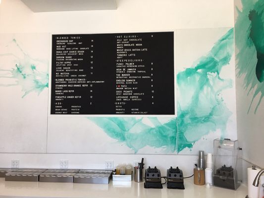 Lifehouse Smoothies + Bowls by null