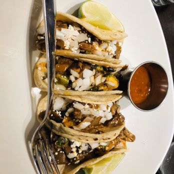 Xoco - Vegetables taco - Mexican Near Me - Chicago, Illinois Xoco - Vegetables taco - Mexican Near Me - Chicago, Illinois