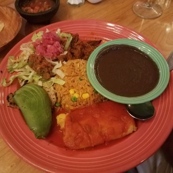El Portal - Yucatan trio - Mexican Near Me - Pasadena, California El Portal - Yucatan trio - Mexican Near Me - Pasadena, California