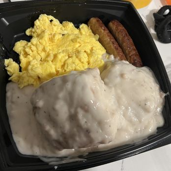 Black Bear Diner Fullerton - Bears Choice - American Near Me - Fullerton, California