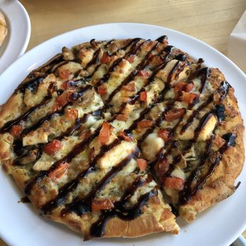 Summit Pizza - Chicken pesto with balsamic - Pizza Near Me - Lehi, Utah Summit Pizza - Chicken pesto with balsamic - Pizza Near Me - Lehi, Utah