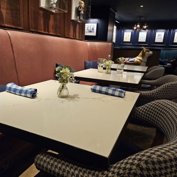 Blue Boar - British Near Me - London, XGL