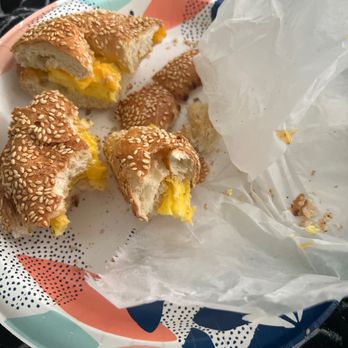 Winchell's Donut House - Egg and cheese on sesame bagel - Donuts Near Me - Las Vegas, Nevada Winchell's Donut House - Egg and cheese on sesame bagel - Donuts Near Me - Las Vegas, Nevada