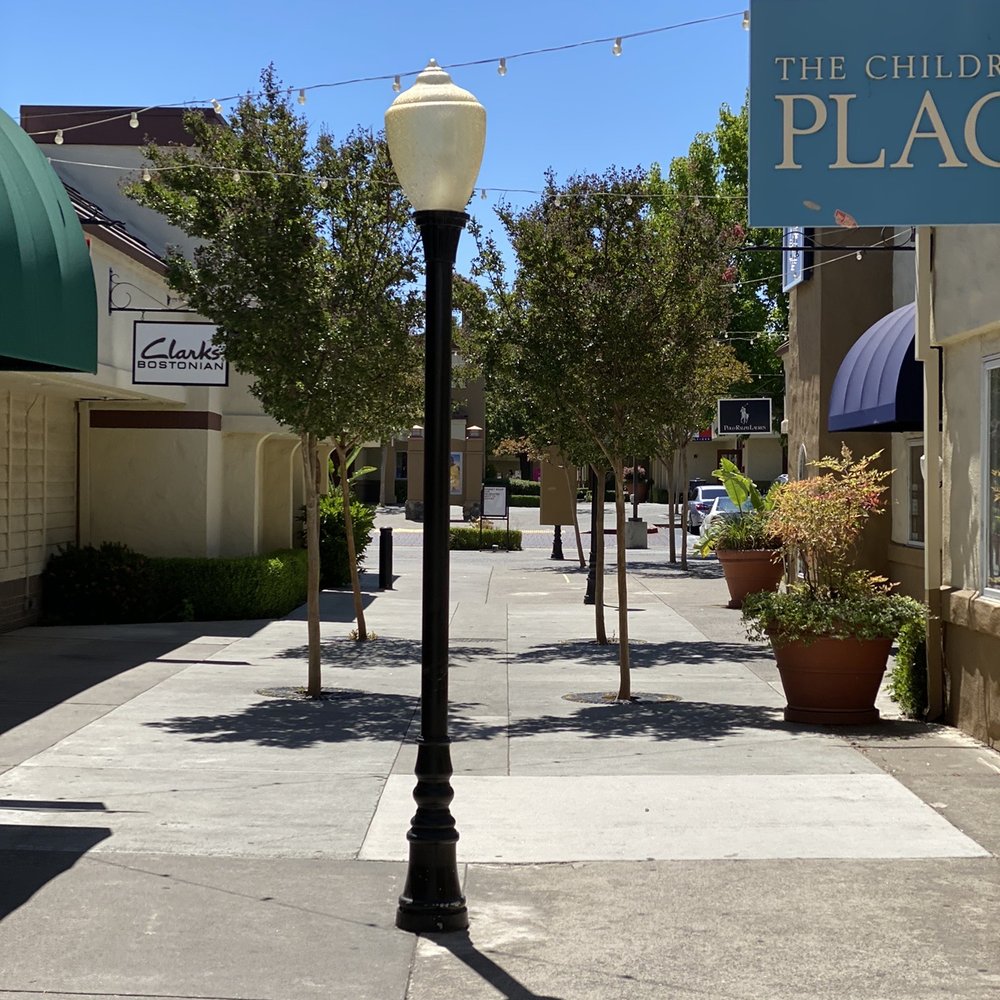 Folsom Premium Outlets - Shopping Centers Near Me - Folsom, California Folsom Premium Outlets - Shopping Centers Near Me - Folsom, California