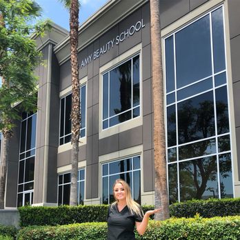 Boujee Beauty - Be back in roughly 10 months - Cosmetics & Beauty Supply Near Me - Corona, California