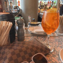 Aperol spritz Aperol spritz
