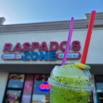 Raspados Zone - Kiwi raspado, yummy! - Shaved Ice Near Me - La Puente, California